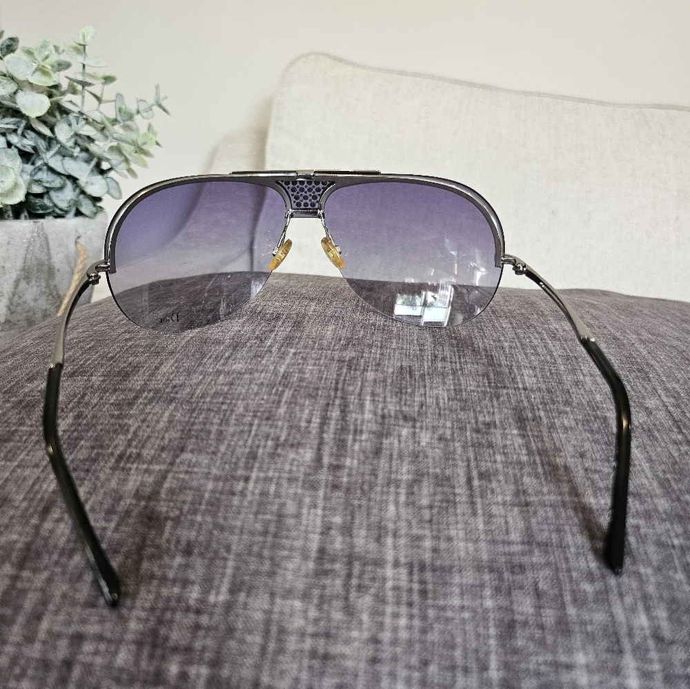 CHRISTIAN DIOR Silver and Black Aviator Sunglasses
